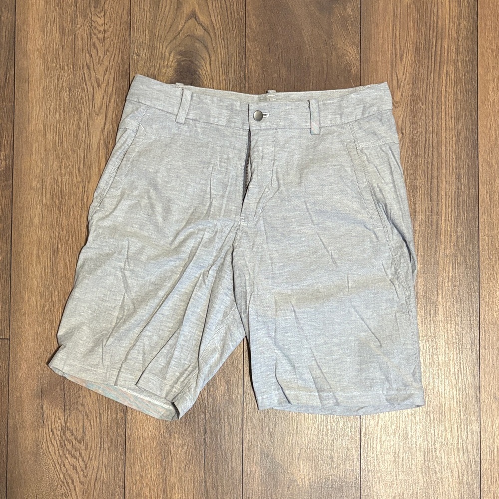 Lululemon Athletica Light Gray Men's Shorts